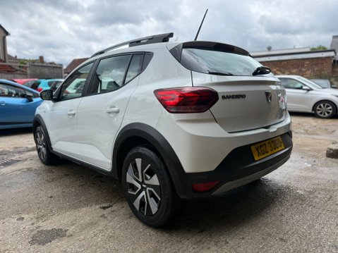 Dacia Sandero Stepway 1.0 TCe Comfort Hatchback 5dr Petrol Manual Euro 6 4