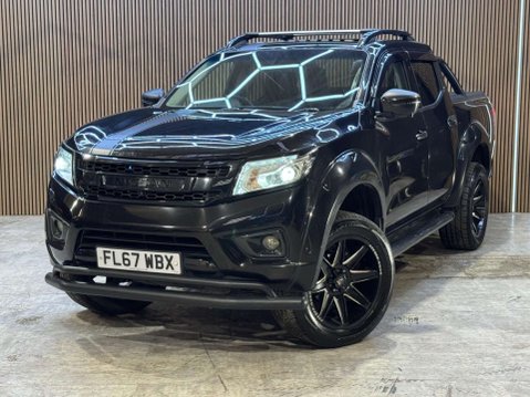 Nissan Navara 2.3 Navara Tekna dCi Auto 4WD 5dr 34