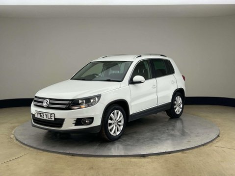 Volkswagen Tiguan 2.0 TDI BlueMotion Tech Match 2WD Euro 5 (s/s) 5dr 8