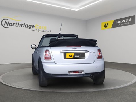 Mini Convertible 1.6 Cooper Euro 6 (s/s) 2dr 5