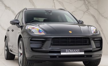 Porsche Macan S 1