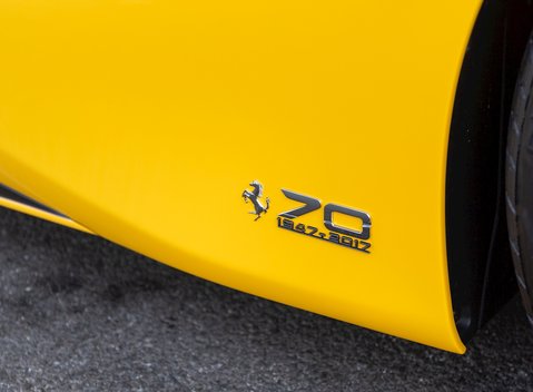 Ferrari LaFerrari Aperta 33