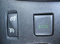 Renault Captur 0.9 TCe ENERGY Dynamique Nav Euro 6 (s/s) 5dr 38
