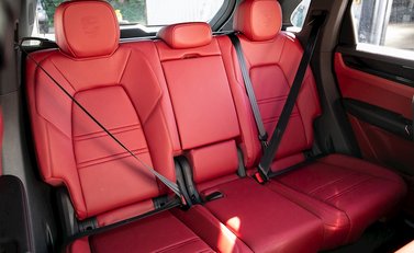 Porsche Cayenne S 13