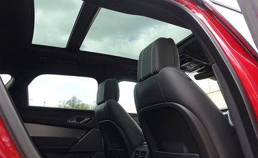 Land Rover Range Rover Velar R-Dynamic D300 HSE 15