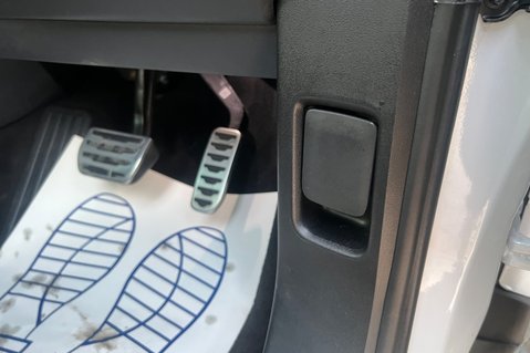 Land Rover Range Rover Evoque FIRST EDITION MHEV - ENGINE LIGHT IS ON - PART EX TO CLEAR 36