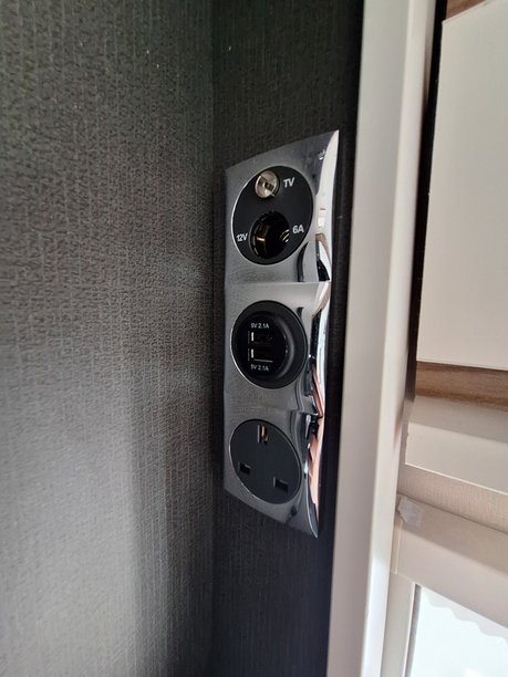 Swift Escape 664 G AUTO 14