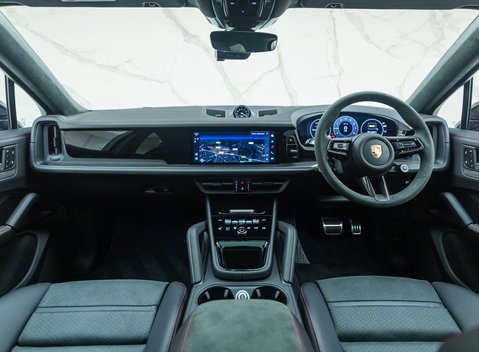 Porsche Cayenne GTS Coupe 22