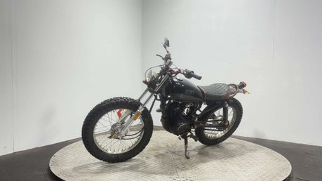 Yamaha YBR 125 2005 SCRAMBLER PROJECT BUILD 125CC LEARNER SPARES OR REPAIR 5