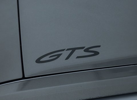 Porsche 911 Carrera GTS (992) 34