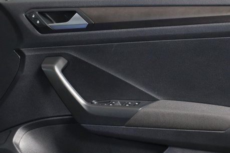 Volkswagen T-Roc SE TDI 36