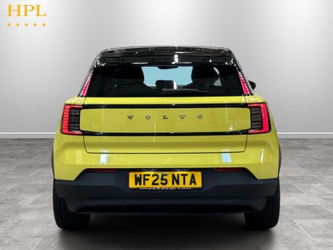 Volvo Ex30 Single Motor Extended Range 69kWh Plus SUV 5dr Electric Auto (272 ps) 1 Own 6