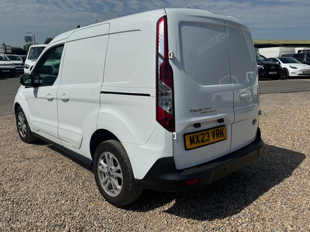 Ford Transit Connect SWB L1H1 Low Roof Limited Air Con EURO 6 8