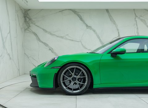 Porsche 911 GT3 (992) 35