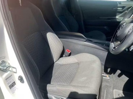 Toyota C-HR 1.8 VVT-h GPF Icon SUV 5dr Petrol Hybrid CVT Euro 6 (s/s) (122 ps) 5