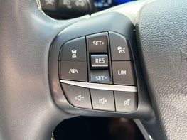 Ford Kuga 2.5 Kuga Vignale PHEV CVT 5dr 74