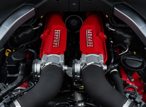 Ferrari Portofino 42