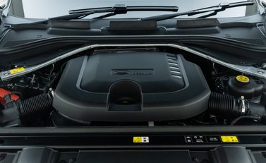 Land Rover Range Rover D350 AUTOBIOGRAPHY LWB 38