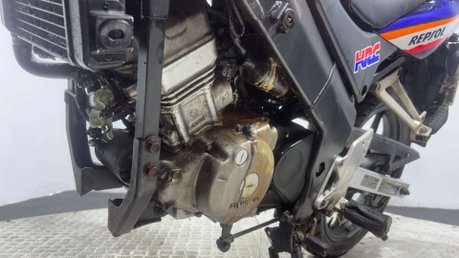 Honda CBR CBR125 2005 40K PROJECT BIKE SPARES OR REPAIR 125CC SPORT 22