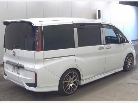 Honda Stepwagon RP3 1.5 Turbo Spada Waku Waku Doors 22