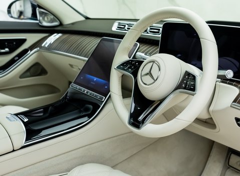 Mercedes-Benz S Class S580 Maybach First Class 11