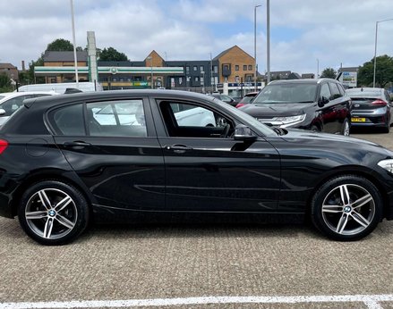 BMW 1 Series 1.5 118i Sport 5dr 10