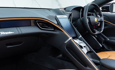 Ferrari Roma SPIDER 20