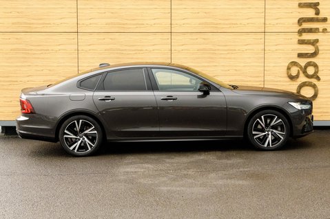 Volvo S90 RECHARGE T8 R-DESIGN AWD 12