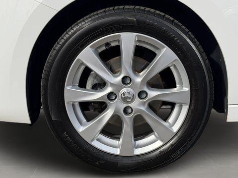 Vauxhall Corsa 1.2 Design 5dr 13