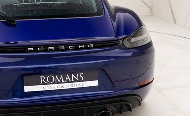 Porsche 718 Cayman GTS 4.0 19