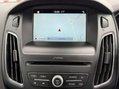 Ford Focus TITANIUM WITH NAV 13