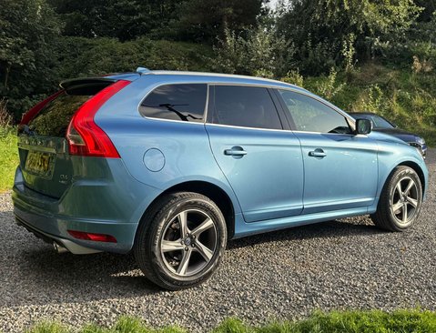 Volvo XC60 2.4 XC60 R-Design Luxury Nav D4 AWD Auto 4WD 5dr 5
