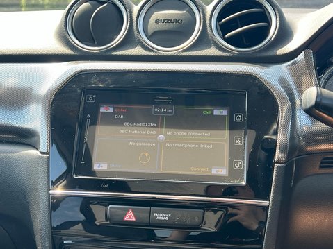Suzuki Vitara SZ5 BOOSTERJET MHEV 22