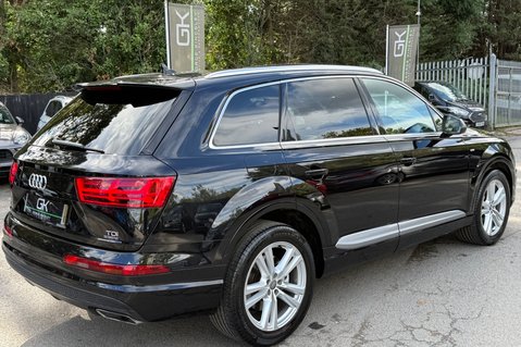 Audi Q7 TDI QUATTRO S LINE - ONE OWNER - PAN ROOF  3
