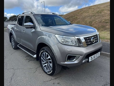 Nissan NP300 2.3 NP300 Navara Tekna dCi 4WD 1