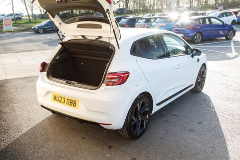 Renault Clio E-TECH ENGINEERED PHEV 39