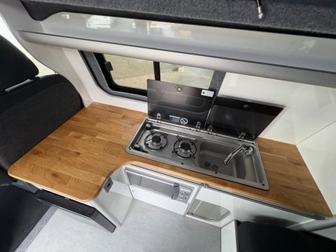 Volkswagen Transporter T7 Rebellion 26