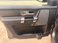 Land Rover Discovery 3.0 SD V6 Graphite Auto 4WD Euro 6 (s/s) 5dr 31