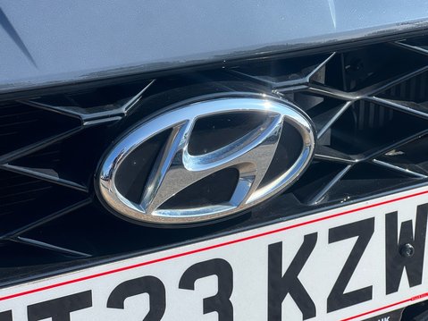 Hyundai i20 T-GDI PREMIUM MHEV 13