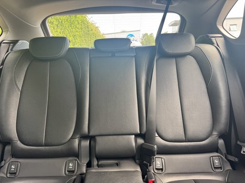 BMW 2 Series 2.0 218d Luxury MPV 5dr Diesel Auto Euro 6 (s/s) (150 ps) 9