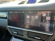 Porsche Cayenne 4.0T V8 GTS SUV 5dr Petrol TiptronicS 4WD Euro 6 (s/s) (460 ps) 31