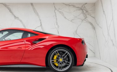 Ferrari 488 GTB 28