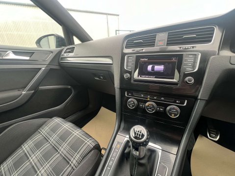 Volkswagen Golf 2.0 Golf GTD 3dr - NATIONAL DELIVERY* 23