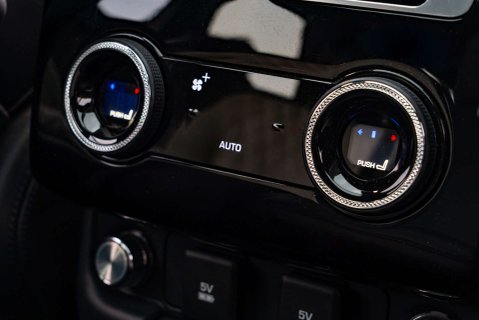 Land Rover Range Rover SV Autobiography Dynamic 27