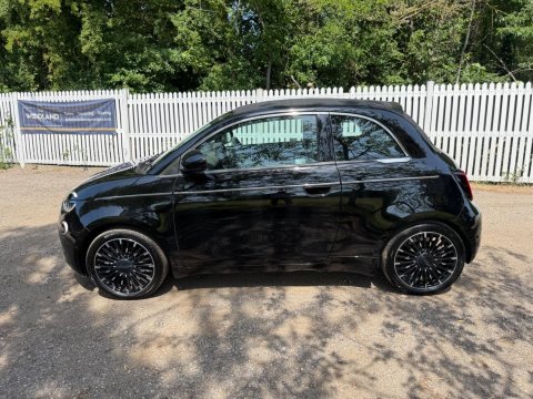 Fiat 500e C LA PRIMA 19