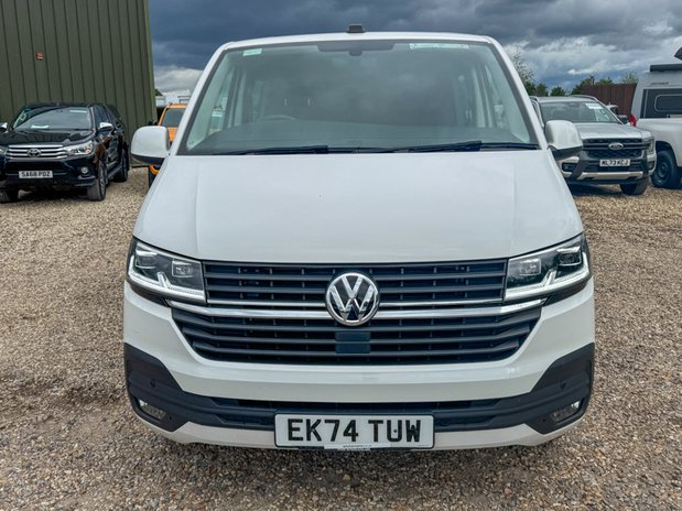 Volkswagen Transporter Crew Cab AUTO LWB L2H1 Highline T32 A/C Alloys Sensors EURO 6 NO VAT 5