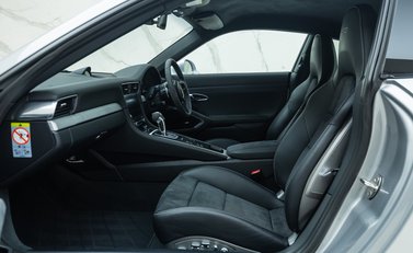 Porsche 911 GT3 (991.2) 17