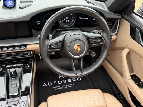 Porsche 911 CARRERA 4S PDK 48