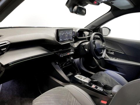 Peugeot e-2008 54kWh GT SUV 5dr Electric Auto (7kW Charger) (156 ps) Sat Nav 15