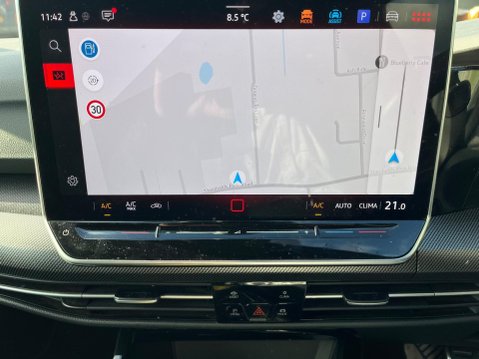 Volkswagen Golf 1.5 eTSI MHEV R-Line DSG Euro 6 (s/s) 5dr 10